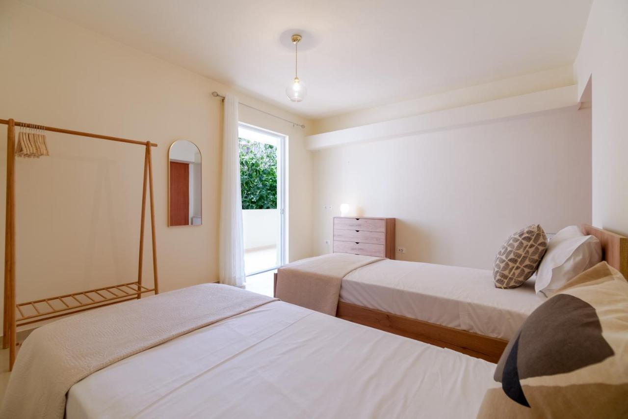 Oikies Luxury Apartments With Private Free Parking Area 圣尼古拉奥斯 外观 照片