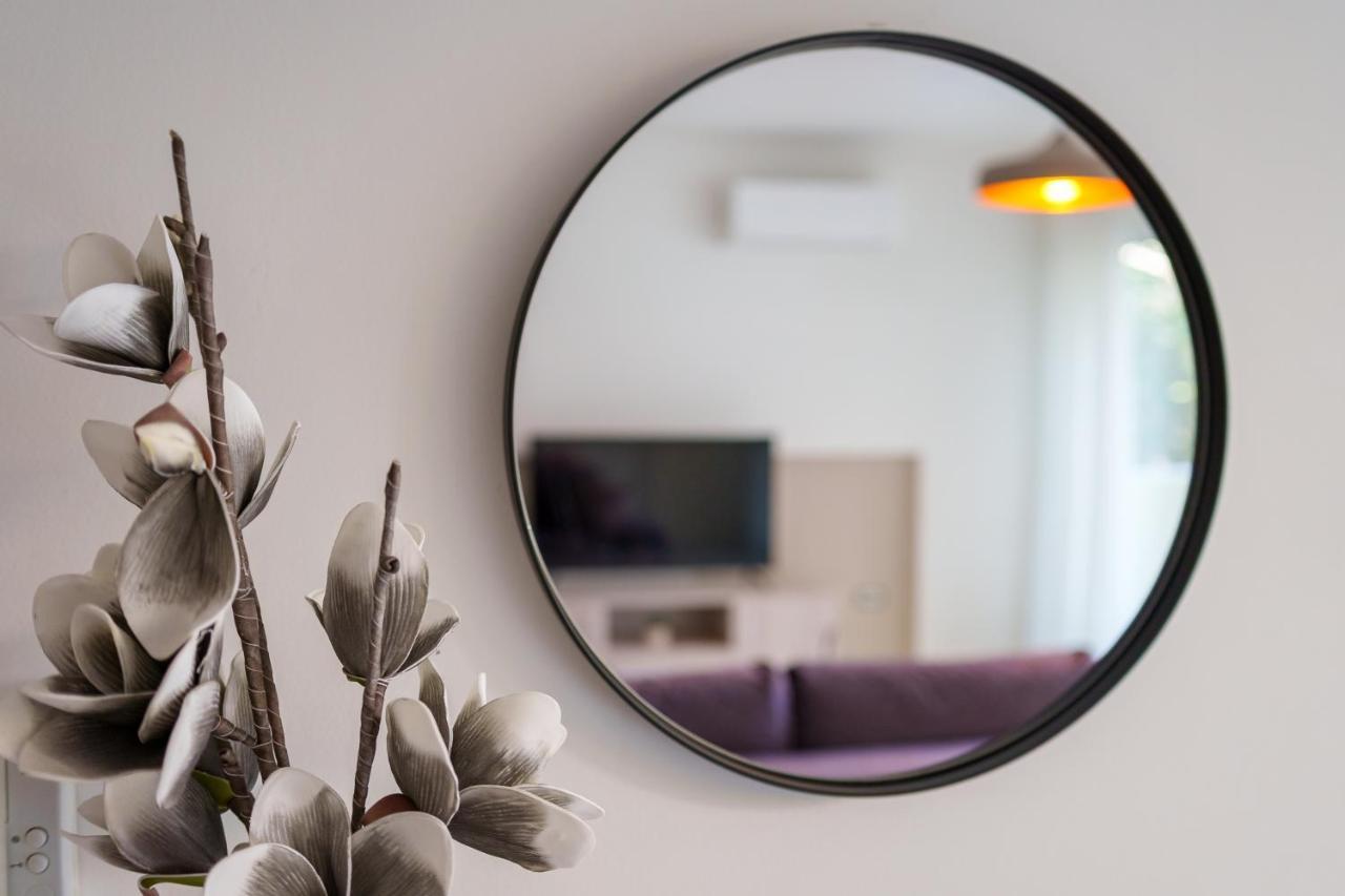 Oikies Luxury Apartments With Private Free Parking Area 圣尼古拉奥斯 外观 照片