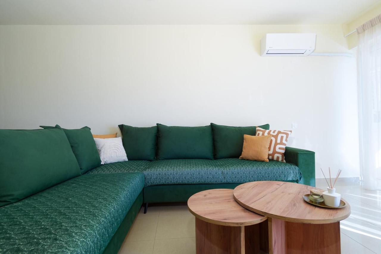 Oikies Luxury Apartments With Private Free Parking Area 圣尼古拉奥斯 外观 照片